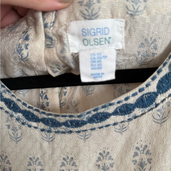 Sigrid Olsen Cream and Blue Patterned Blouse - Picture 3 of 4